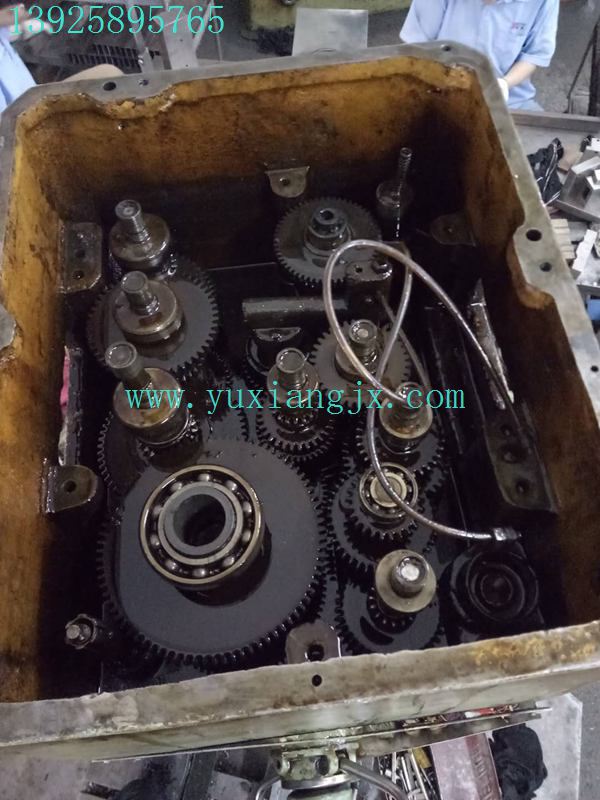 機(jī)床維修滑塊座安裝步驟